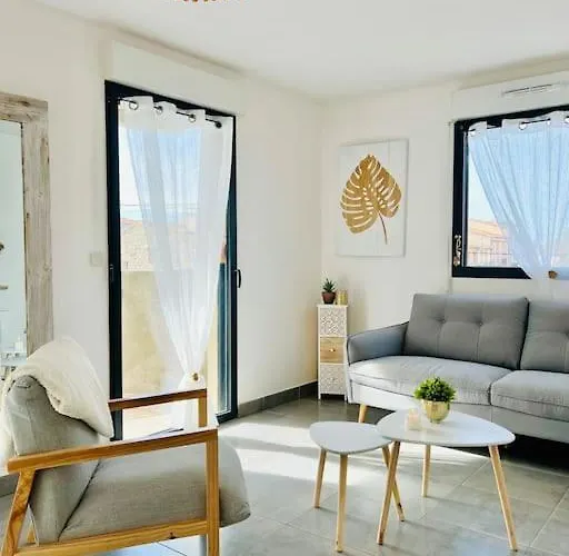 T3 Cosy Proche Avec Parking Apartment *